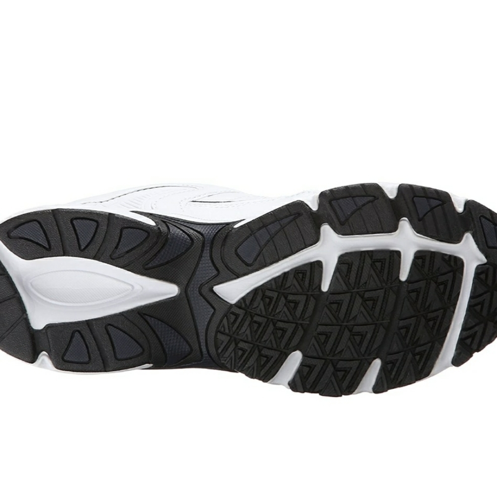 FILA Men's Fila, Memory Sportland Athletic Sneaker size 13 - Picture 3 of 11